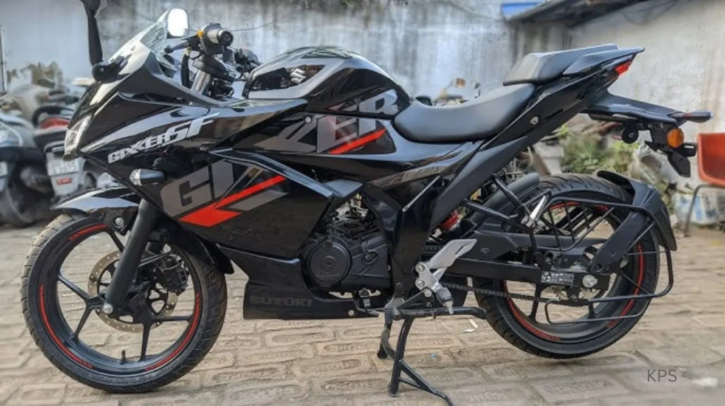 Suzuki Gixxer SF