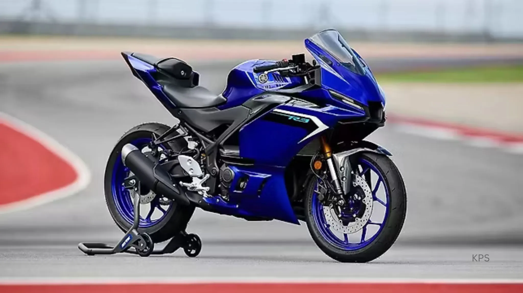 Yamaha YZF-R3 2025